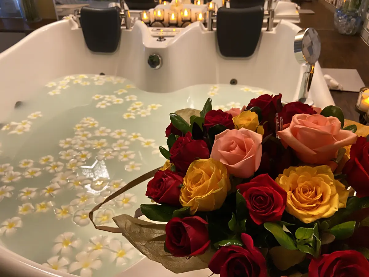 Romantic Tub